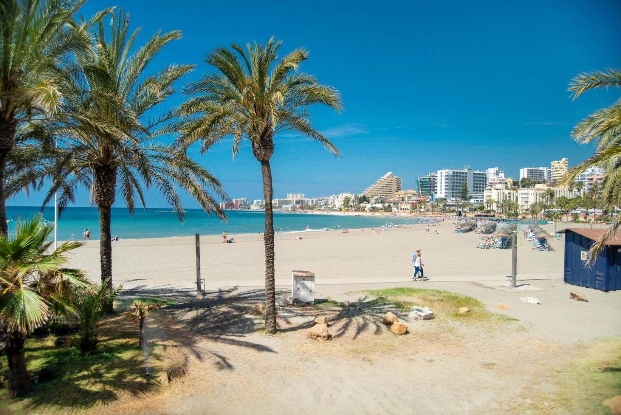 Benal Beach, Luxury Sea & Mountain View Beachside 1 Bedroom Apartment Benalmádena Exteriör bild