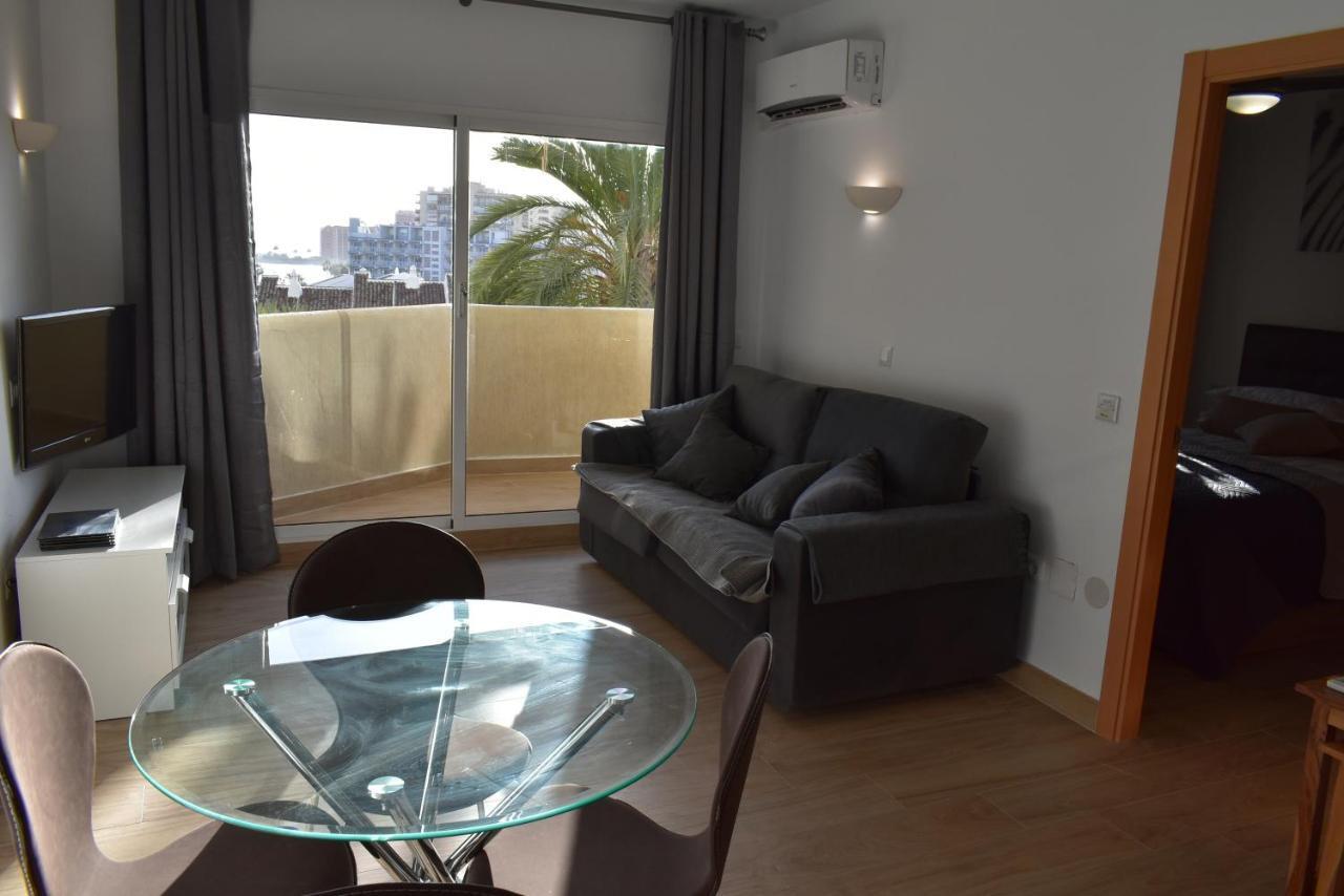 Benal Beach, Luxury Sea & Mountain View Beachside 1 Bedroom Apartment Benalmádena Exteriör bild