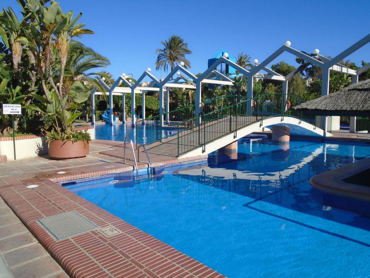 Benal Beach, Luxury Sea & Mountain View Beachside 1 Bedroom Apartment Benalmádena Exteriör bild