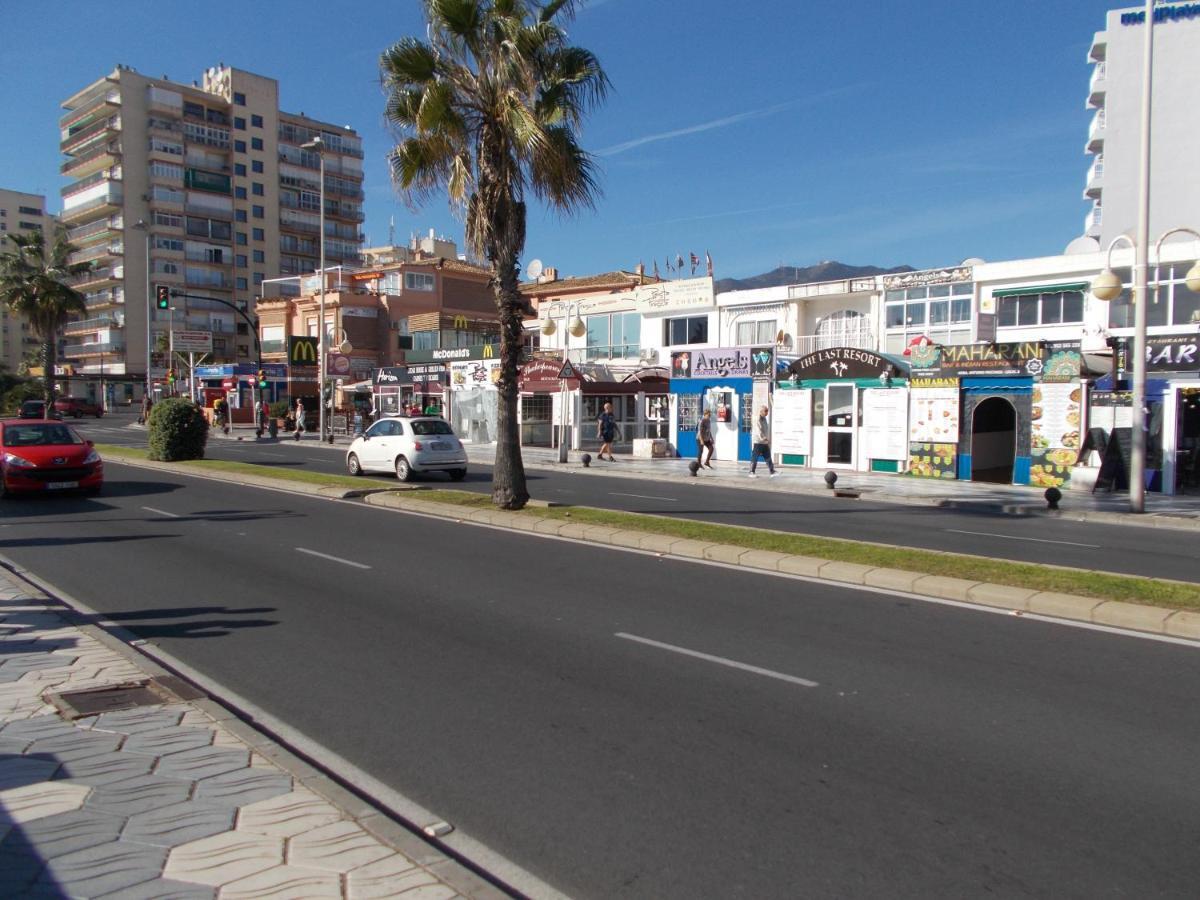 Benal Beach, Luxury Sea & Mountain View Beachside 1 Bedroom Apartment Benalmádena Exteriör bild